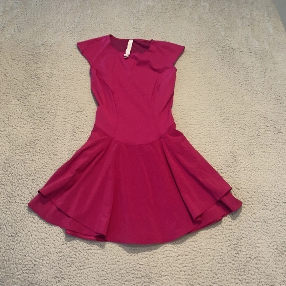 Lululemon Everlux Mesh-Back Tennis Dress  DESIGNED FOR TENNIS size 2